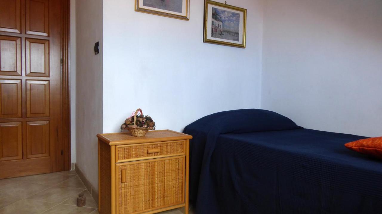 Appartamento Panoramico Santa Domenica Санта-Доменика Экстерьер фото