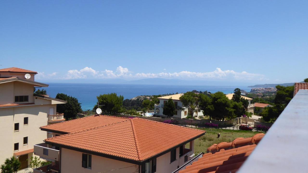Appartamento Panoramico Santa Domenica Санта-Доменика Экстерьер фото