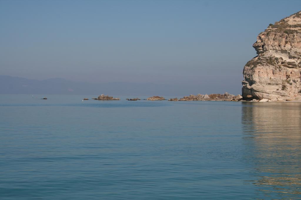 Appartamento Panoramico Santa Domenica Санта-Доменика Номер фото