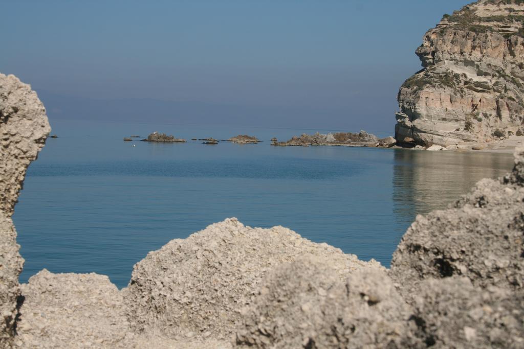 Appartamento Panoramico Santa Domenica Санта-Доменика Номер фото